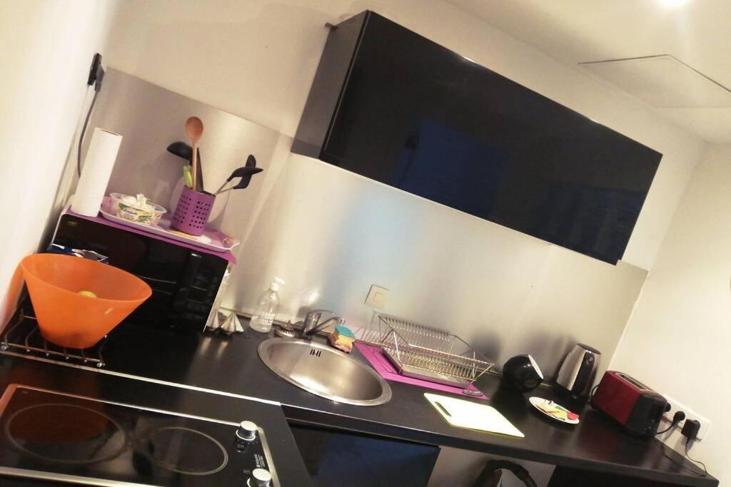 Un Nid D Amour Au Coeur De Cannes Apartment Bagian luar foto